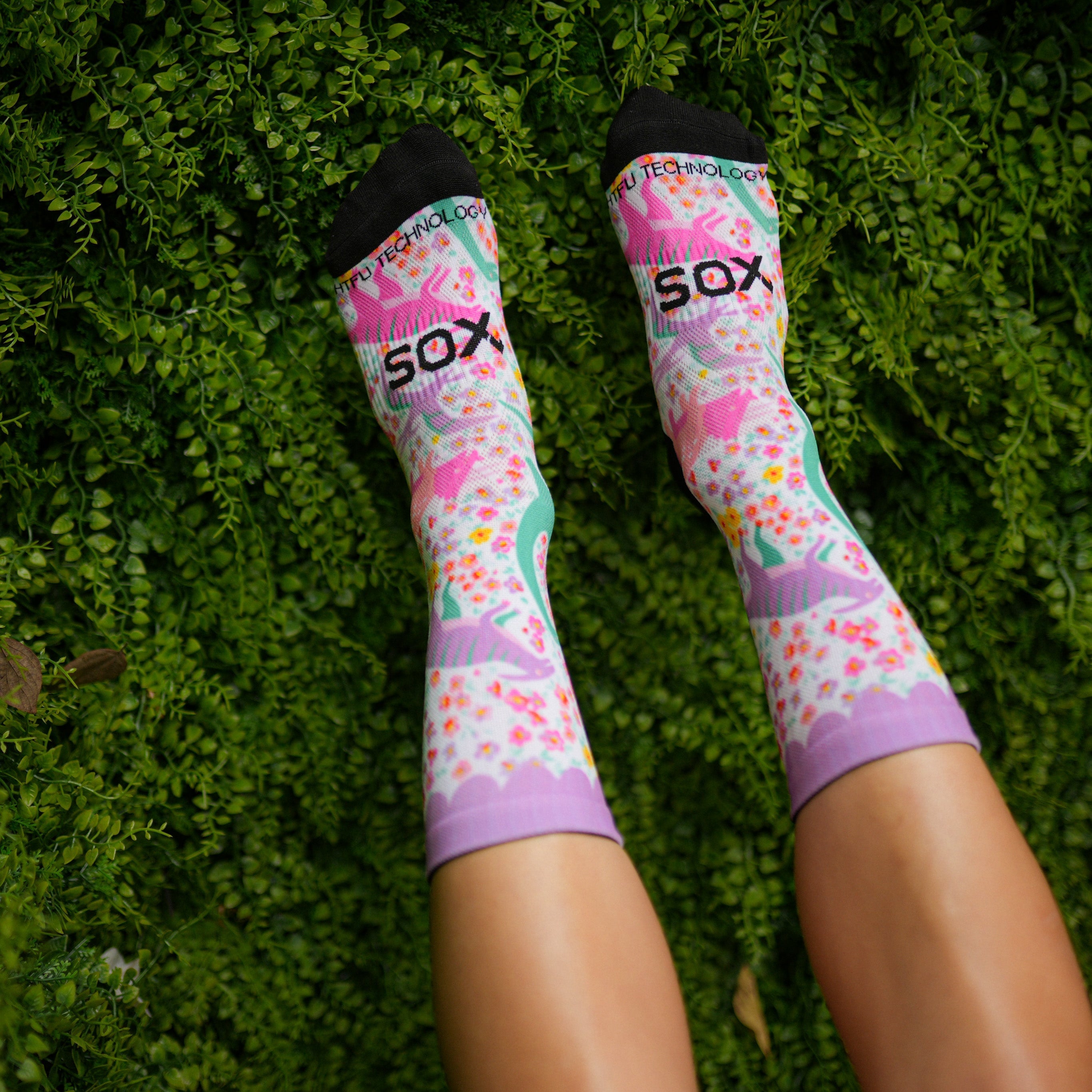 Wonderland Crew Socks